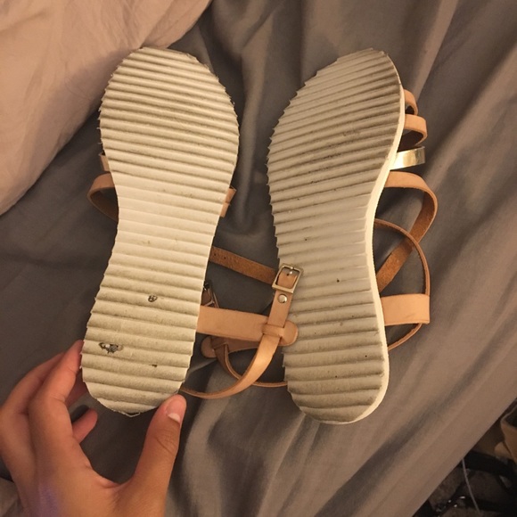 Sandals - Picture 2 of 4